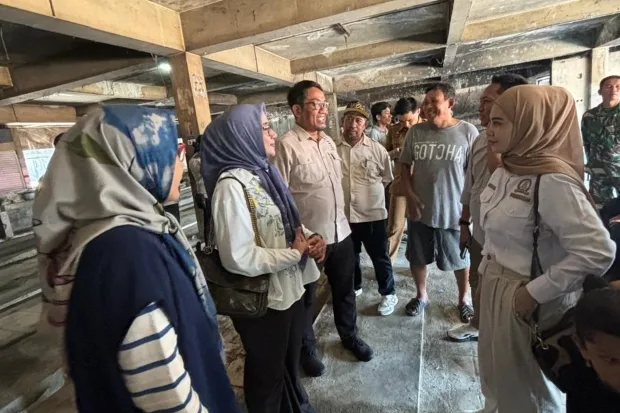 dprd-makassar-tinjau-proses-relokasi-pedagang-pasar-terong-nbr
